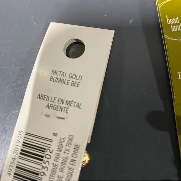 Bumble bee beads/charms (lot of 2 strands) - Picture 7 of 7